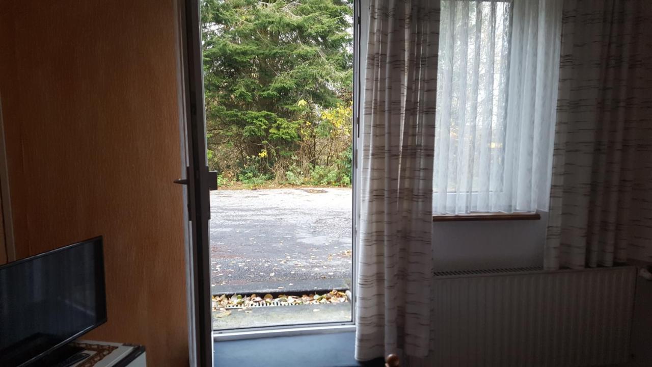 Zimmer Im Gruenen Wuppertal Exterior foto